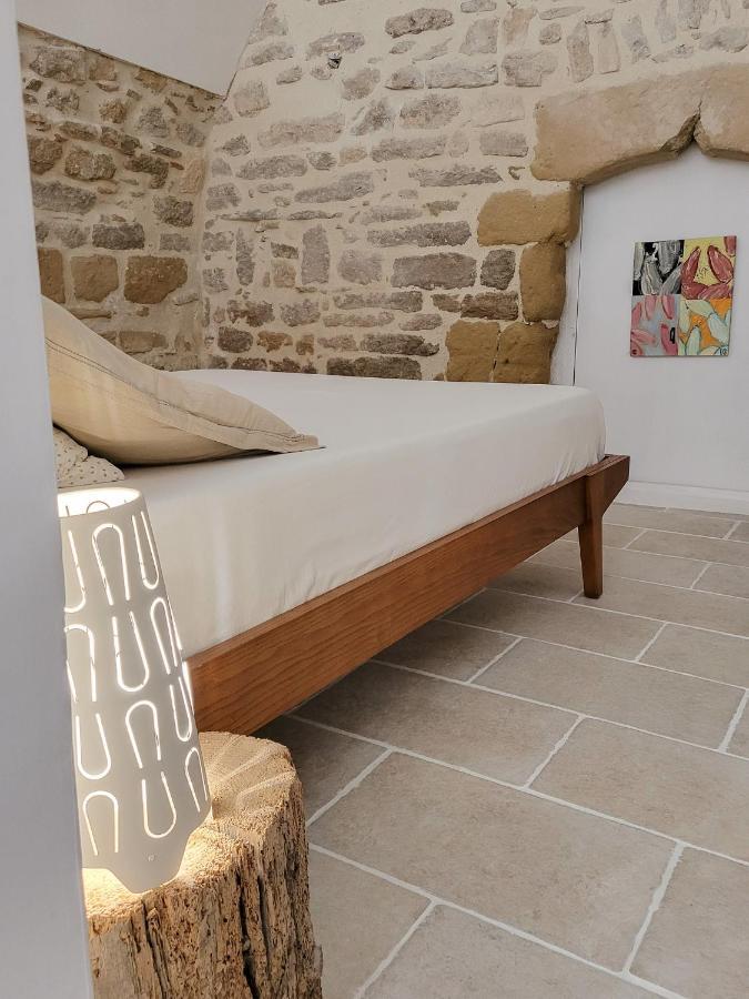 Studio Spacieux De Caractere Montaren-et-Saint-Médiers Exteriör bild